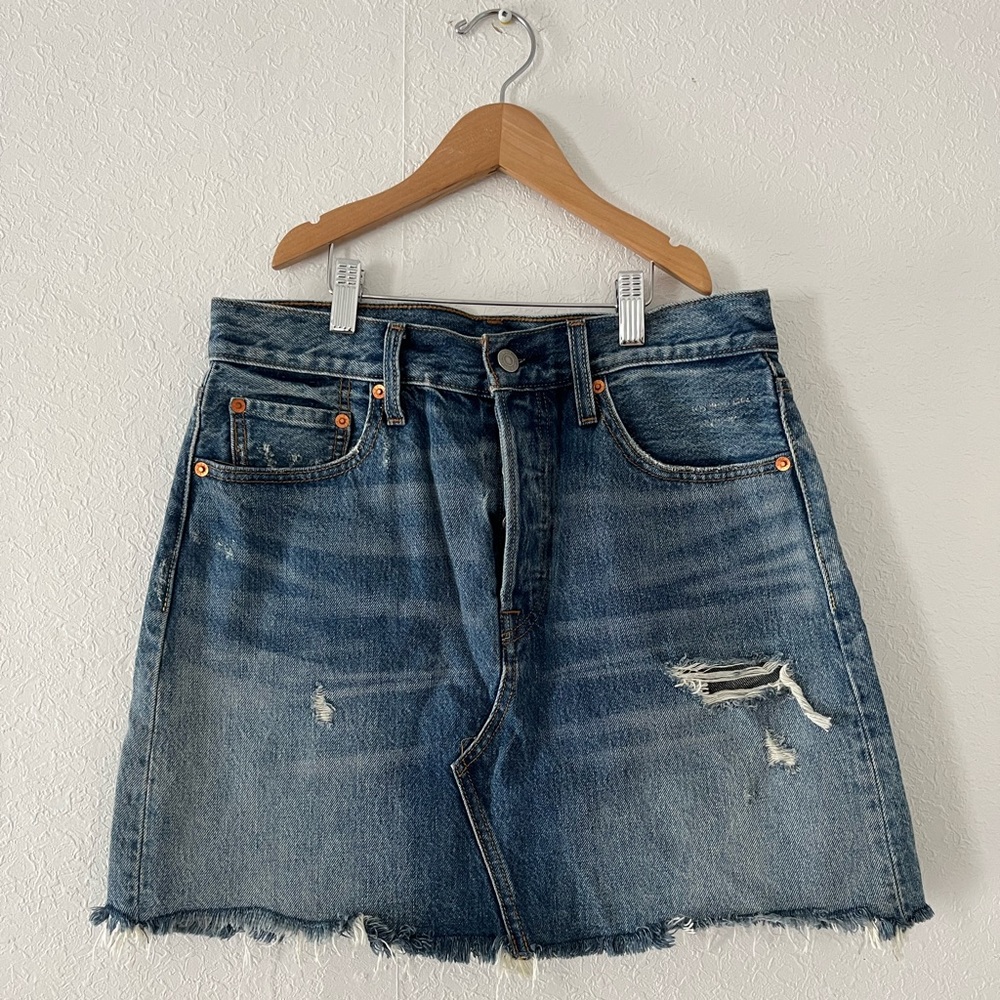 Levi’s Denim Mini Skirt